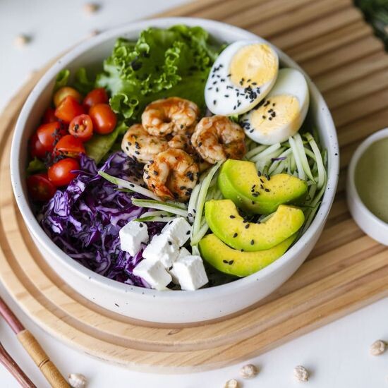 Keto Bowl 🥑 • 546kcal • P23 • 335g