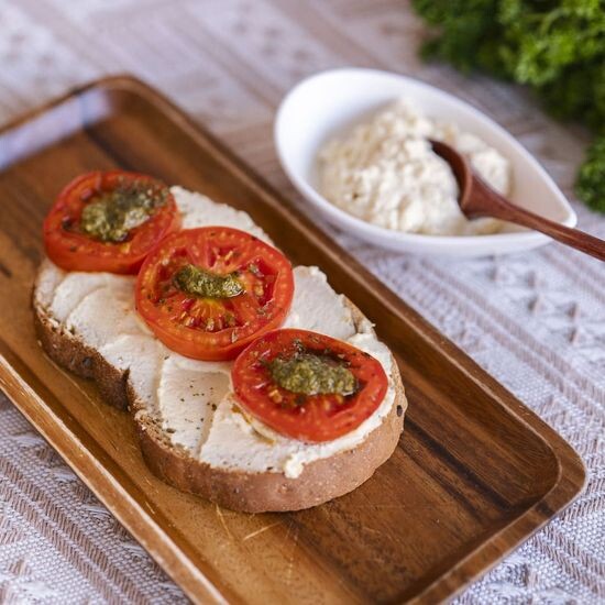 Hungry Toast 🍞                                               from • 163kcal • P5