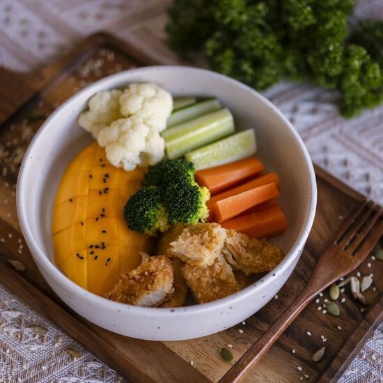 Grisha's Bowl 🍗 • 310kcal • P18 • 290g
