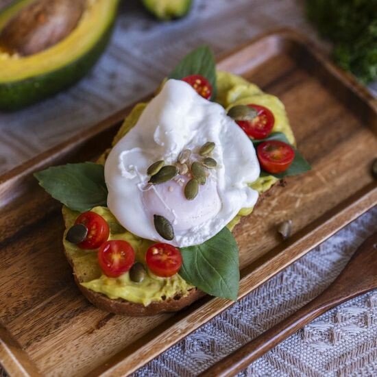 Bodybuilder Toast 🥑                                        from • 208kcal • P11