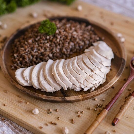 Buckwheat & Sousvide Chicken 🍗 • 280kcal • P27 • 250g