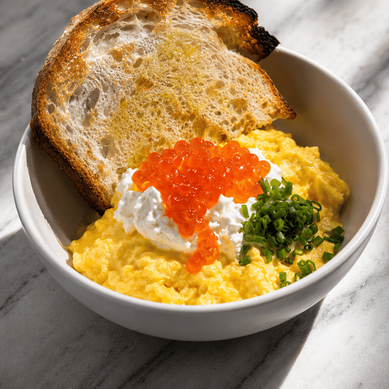 Scramble, stracciatella, caviar, toast