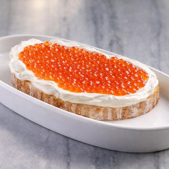 Red caviar sandwhich