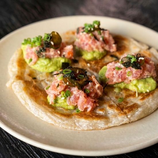 Roti, mashed avocado, spicy tuna